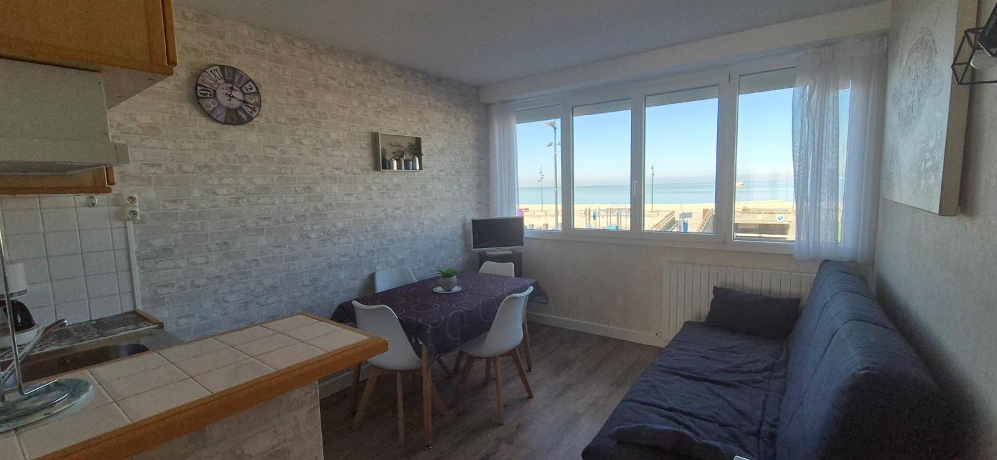 Residence Du Bord De Mer 9 Appartements Avec Une Vraie Vue Mer Le Treport Exterior photo